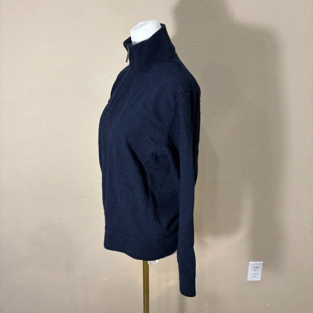 Untuckit 100% merino wool blue quarter zip sweater mens sz M Classic Career